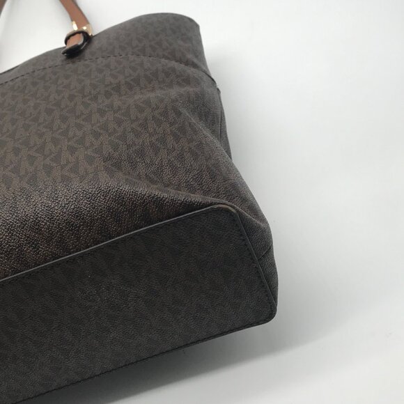 Michael Kors Brown Signature Top Zip Bedford Pocket Tote - Picture 7 of 12